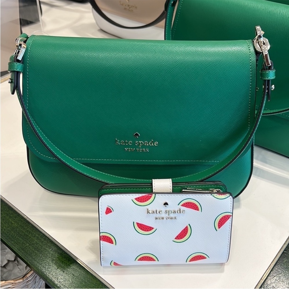 Kate Spade Set - Picture 2 of 2
